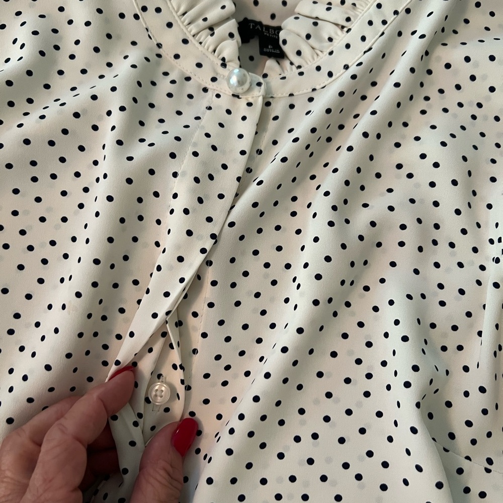 Pretty Talbot blouse! - Picture 3 of 5